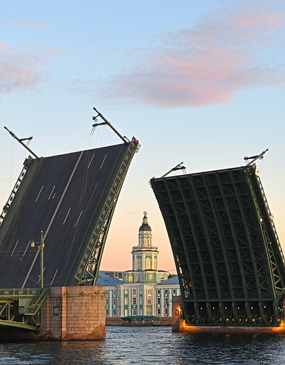 Какие мосты разводят в Питере: 9 лучших мест и график для наблюдения