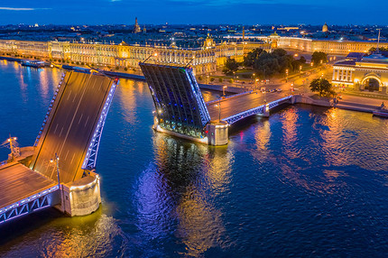 Какие мосты разводят в Питере: 9 лучших мест и график для наблюдения