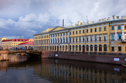 Какие мосты разводят в Питере: 9 лучших мест и график для наблюдения