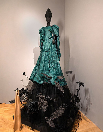 Арт-объект из переработанного пластика в экспозиции Государственного исторического музея