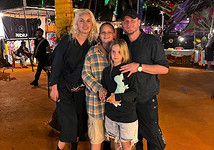 Соцсети Элли Бикеевой