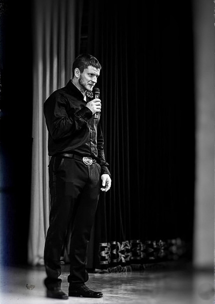 Сергей Жарков: биография и личная жизнь главного «опера» российского кино