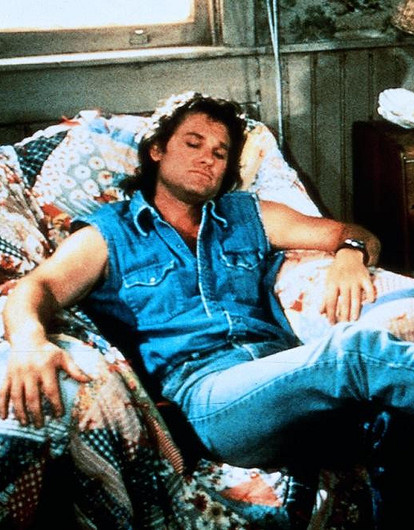 Курту Расселу — 75: лучшие роли, роман с Голди Хоун и яркие цитаты актера