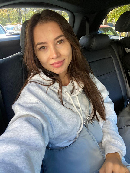 Теряет зрение, сломались позвонки, поврежден череп: Лерчек не явилась на суд из-за осложнений онкологии