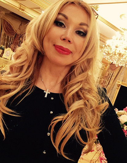 Машу Распутину пытается выселить из дома бывшая жена мужа