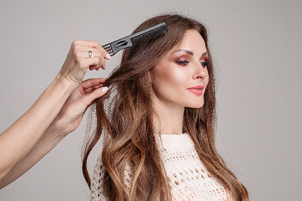 Лунный календарь стрижек на март 2026 года: благоприятные и неудачные дни