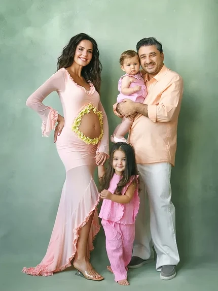 Малыш, мы уже всем сердцем ждем тебя!: Лиза Моряк и Сарик Андреасян станут родителями в третий раз