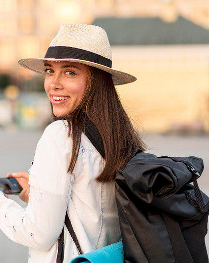 Куда поехать одной: лучшие направления для отдыха и перезагрузки