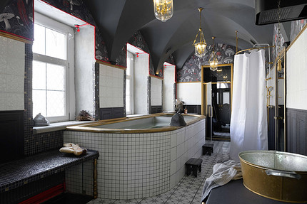 Дайджест новостей красоты и моды: от таинственных ароматов до масок на все случаи жизни