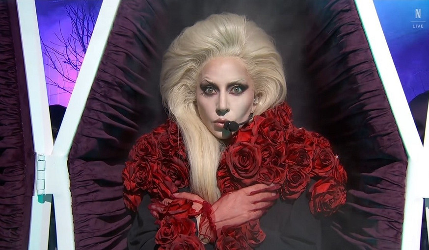 Соцсети Леди Гаги