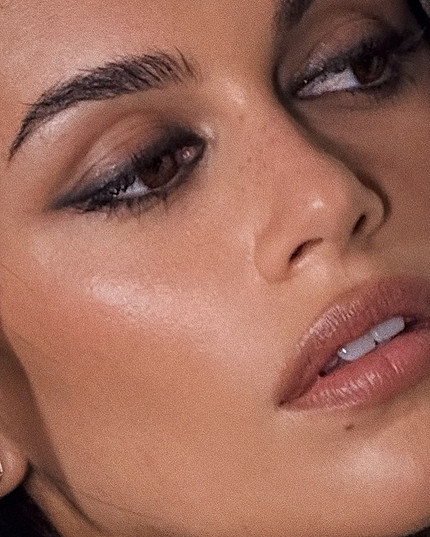 Слишком идеальные брови — устаревший тренд: что сейчас вместо них