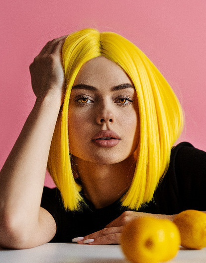 Ассоциация человека с цветом: расшифровка главных оттенков и как это влияет на его восприятие