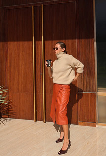 Красный — новый черный: почему именно этот цвет стал базовым в гардеробе