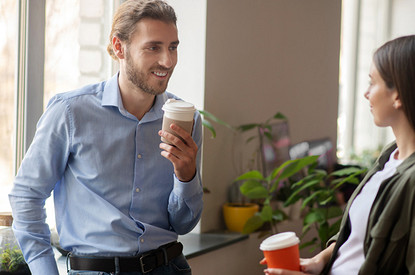 Флирт 30+: как познакомиться с мужчиной, чтобы не выглядеть наивной девочкой