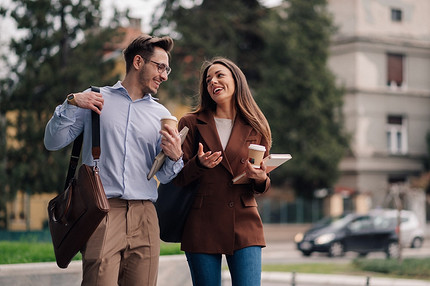 Флирт 30+: как познакомиться с мужчиной, чтобы не выглядеть наивной девочкой