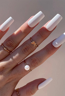 @pressonnailsbydanielle