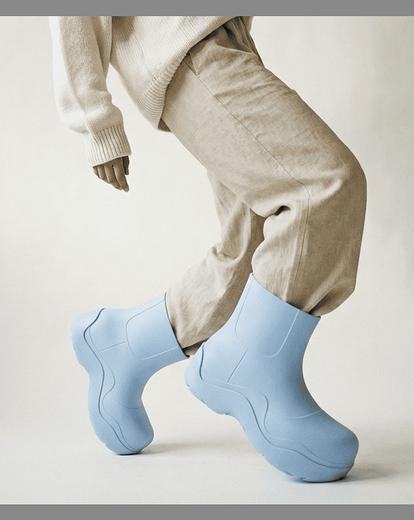 Какие резиновые сапоги купить, если хочется стильно пережить дождь и слякоть