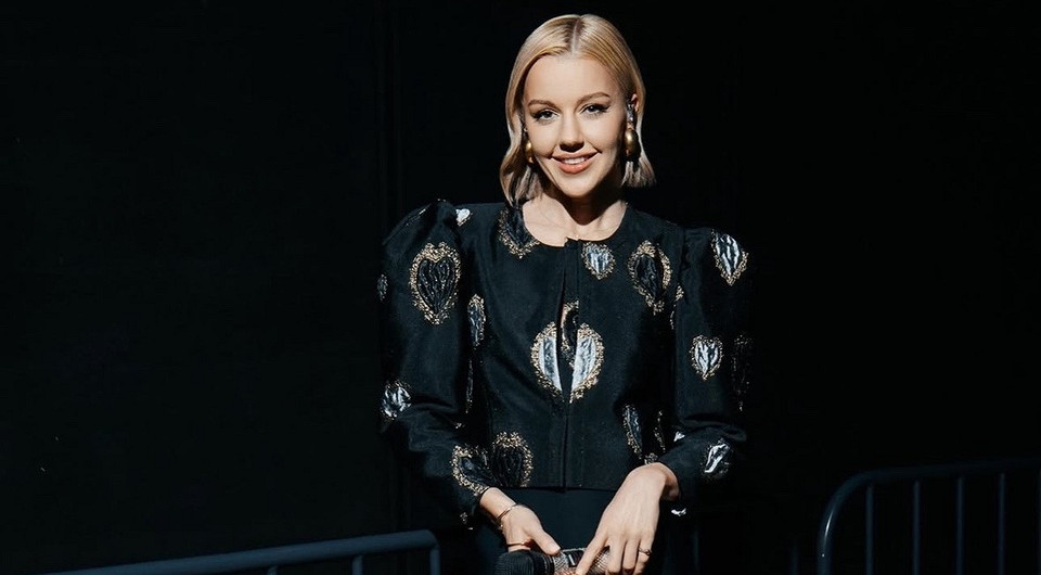 Юлианна Караулова: биография, личная жизнь, семья и карьера — все о российской певице