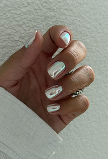 @meloo_nails