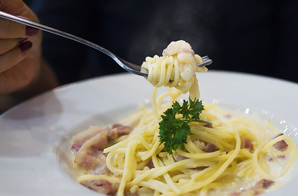 Как правильно варить спагетти, чтобы они не слипались