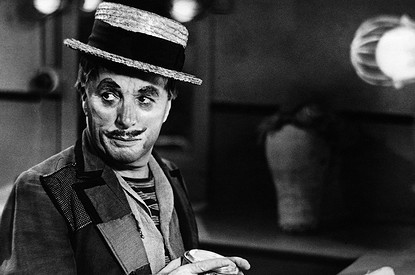 Ко дню рождения великого Чарли Чаплина — вспоминаем историю жизни гения черно-белого кино