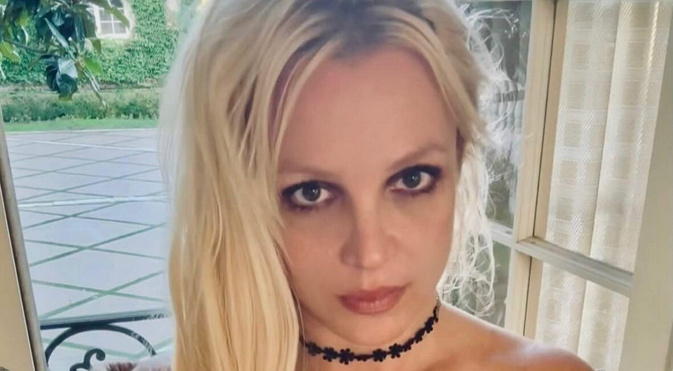 Бритни Спирс добровольно легла в клинику по лечению зависимостей