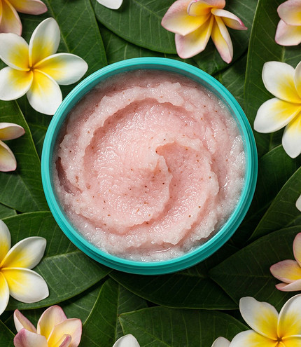 Дайджест новостей красоты и моды: курортное настроение и молодость без границ