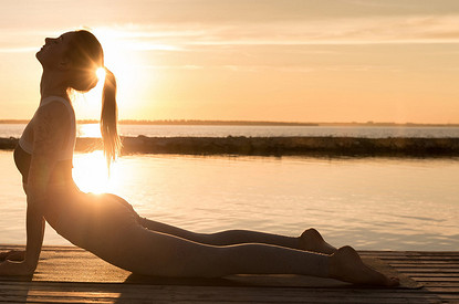 Вечерняя йога для расслабления и качественного сна: 7 лучших асан от эксперта