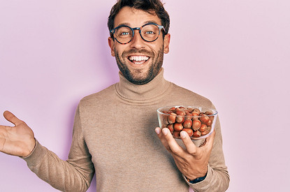 Самые полезные орехи для мужчин: 5 лучших видов для энергии и потенции