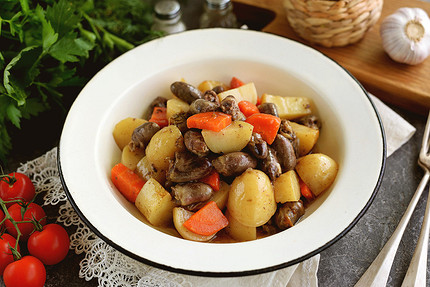 Как приготовить куриные сердечки: 11 вкусных рецептов