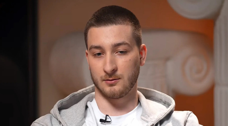 Не могу доверять этому человеку: сын Плющенко от первого брака рассказал об отношении к отцу и общении с ним