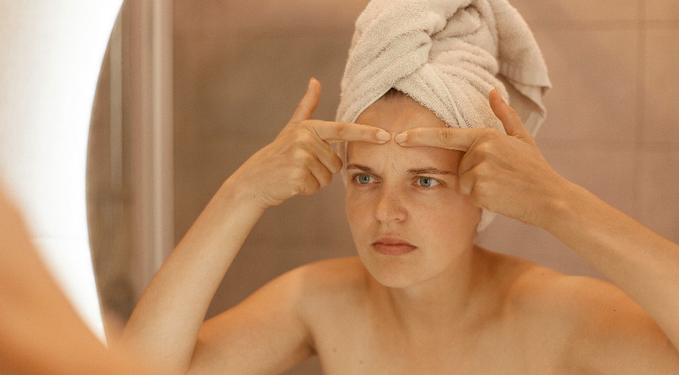 Что значит прыщ на лбу с точки зрения примет