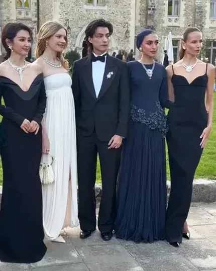 Ждет шестого: Наталья Водянова спровоцировала слухи о беременности