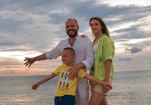 Ярослав Сумишевский со своими детьми — Мирославом и Ксенией