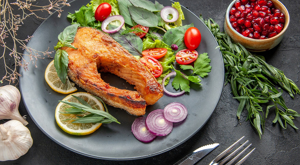 Как правильно есть рыбу по этикету: советы специалиста