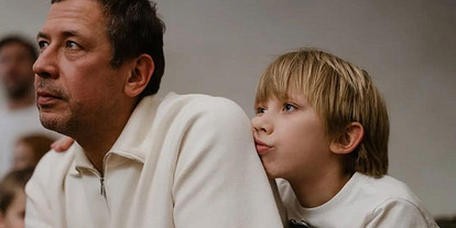 Был испуг от неизвестности: Андрей Мерзликин — о воспитании четверых детей, оставшихся с ним после развода