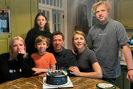 Был испуг от неизвестности: Андрей Мерзликин — о воспитании четверых детей, оставшихся с ним после развода