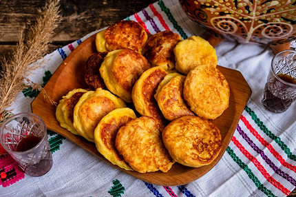Что приготовить из молока, яиц, муки и сахара: 11 простых рецептов