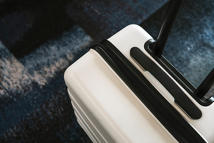 Как выбрать чемодан для поездок: 10 самых важных критериев