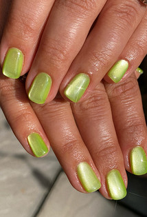 @alexdidyournails