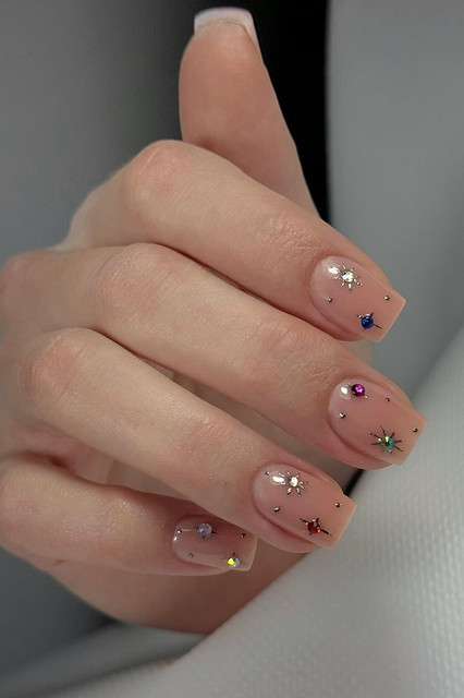 @artnails_kharadurova