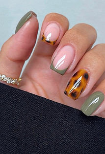 Источник: @nails.by.iz