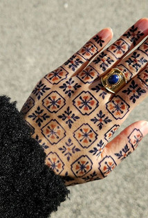 @azrahenna