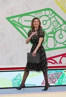 Алина Кабаева удивила поклонников заметным похудением