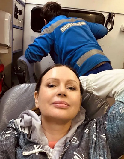 Впервые в жизни у меня такое: Ирина Безрукова сломала ногу