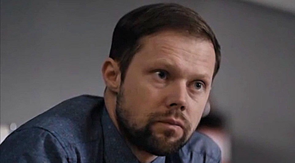 Актер Даниил Воробьев пытается отобрать дочь у бывшей жены и требует алименты