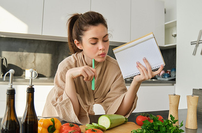 Безуглеводные, безжировые и безбелковые диеты: как они работают и к чему могут привести