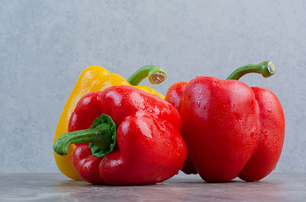 Рацион красоты и молодости: топ-5 продуктов для кожи, волос и ногтей