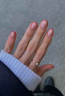 @sofia_nailsaesthetics