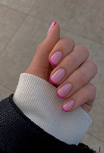 @sofia_nailsaesthetics